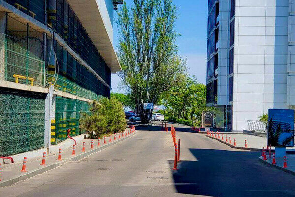 В Одессе у пляжа появилась инклюзивная площадка для парковки В Одессе у пляжа появилась инклюзивная площадка для парковки