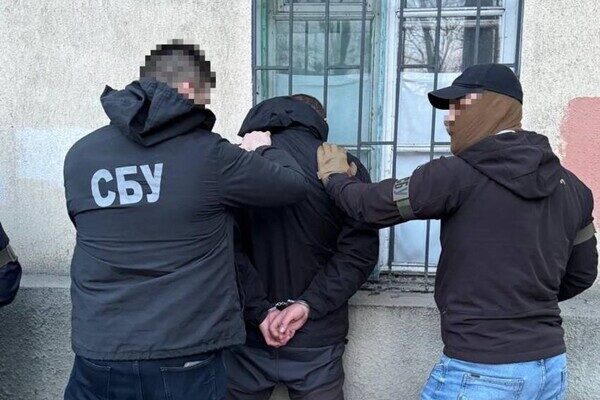 В Одессе преступная группировка выбивала вымышленные долги В Одессе преступная группировка выбивала вымышленные долги
