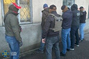 В Одессе преступная группировка выбивала вымышленные долги В Одессе преступная группировка выбивала вымышленные долги