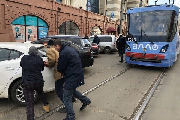 Автохамы на дорогах Одессы: депутат горсовета рассказал, что может помешать борьбе с нарушителями ПДД Автохамы на дорогах Одессы: депутат горсовета рассказал, что может помешать борьбе с нарушителями ПДД