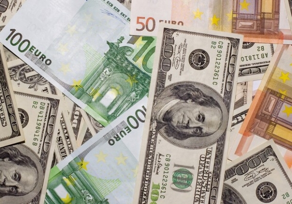 Курс валют в Украине 12 сентября 2024 года: сколько стоит доллар и евро