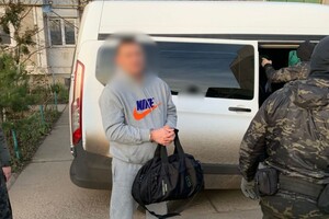 Собирали поборы с населения: в Одесской области задержали "смотрящего" за Рени и участника его банды