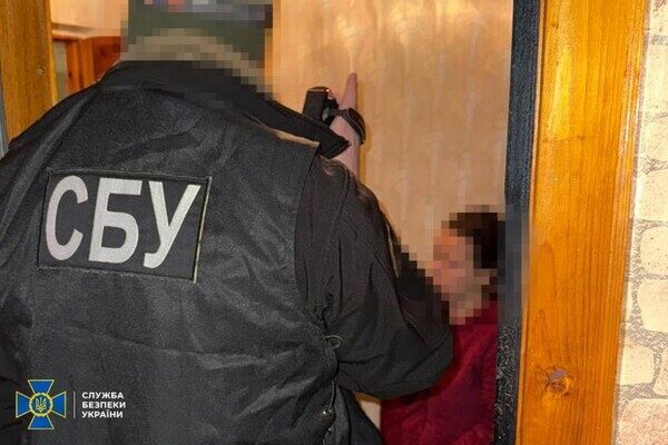 Шпионили за волонтерами и чиновниками в Одессе и еще двух городах: СБУ разоблачила агентов ФСБ Шпионили за волонтерами и чиновниками в Одессе и еще двух городах: СБУ разоблачила агентов ФСБ