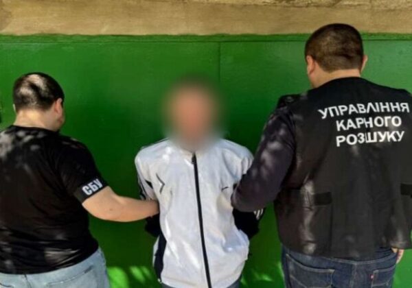 Уничтожили объекты Укрзализныци и военный автомобиль: в Одессе разоблачили трех поджигателей Уничтожили объекты Укрзализныци и военный автомобиль: в Одессе разоблачили трех поджигателей
