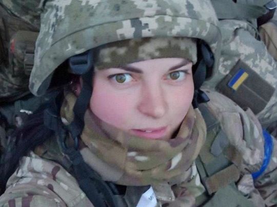 «Вважають недостатньо героїчною»: родина полеглої бойової медикині, яка врятувала шістьох побратимів, бореться за визнання її подвигу