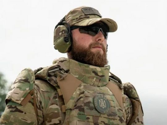 Бачили очі, що замовляли: ЗМІ повідомляють про підозри ДБР щодо постачання неякісних окулярів військовим
