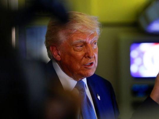 Дональд Трамп сумнівається, що погрози санкціями зможуть вплинути на путіна