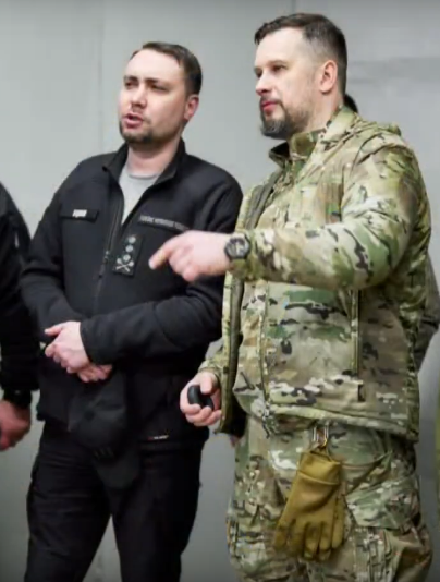 «Можна зі Львова керувати наземним дроном, який знаходиться на фронті», — засновник Школи роботизованих наземних комплексів