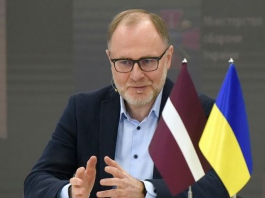 «рф продемонструвала свою жорстокість»: міністр оборони Латвії зізнався, чи існує військова загроза НАТО від росії