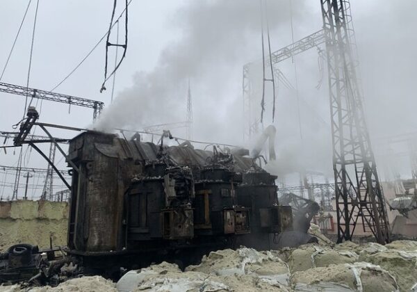 В Укрэнерго оценили уровень защиты трансформаторов от попаданий "шахедов" В Укрэнерго оценили уровень защиты трансформаторов от попаданий "шахедов"