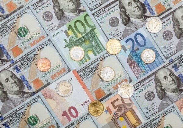Курс валют в Украине 2 ноября 2025 года: сколько стоит доллар и евро Курс валют в Украине 2 ноября 2025 года: сколько стоит доллар и евро