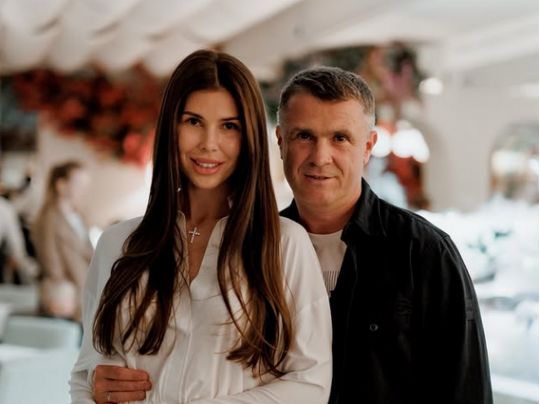 51-річний Сергій Ребров вчетверте став батьком: дружина показала перші фото малюка (фото)