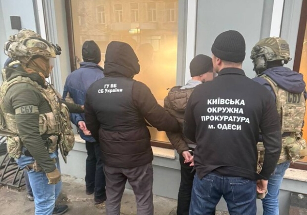 Двух медиков из Одессы взяли под стражу: в чем их подозревают Двух медиков из Одессы взяли под стражу: в чем их подозревают