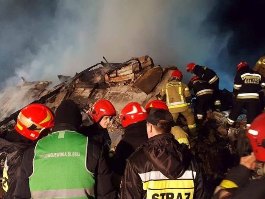 Десятки людей загинули у новорічну ніч внаслідок вибуху на елітному курорті у Швейцарії (відео)