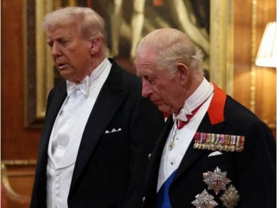 Короля Чарльза сильно критикують через візит до Трампа