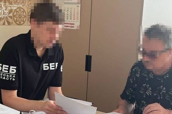 В Одессе присвоили деньги с помощи наркозависимых: среди подозреваемых депутат городского совета В Одессе присвоили деньги с помощи наркозависимых: среди подозреваемых депутат городского совета