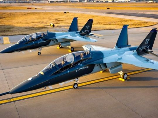 США підняли в повітря цілу армаду на перехоплення російських літаків: що відбувається