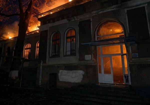 В Одесской области загорелся лицей: огонь охватил большую площадь В Одесской области загорелся лицей: огонь охватил большую площадь