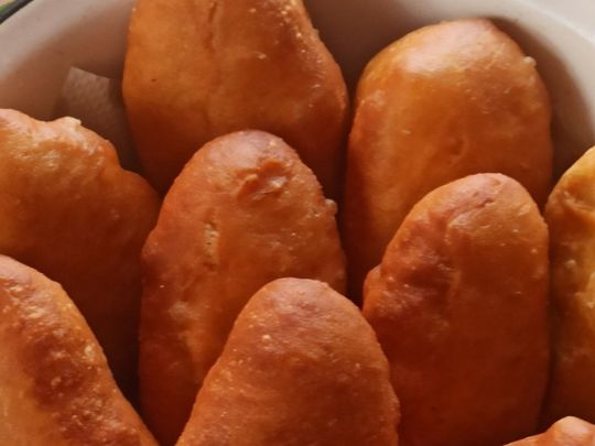 Пиріжки, як у бабусі: простий рецепт на кожен день