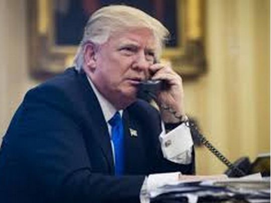 У&nbsp;кремлі заговорили про перемир&rsquo;я: що&nbsp;обговорили путін і&nbsp;Трамп