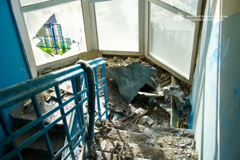 П'ятнадцять людей поранено у Дніпрі внаслідок атаки росіян (фото, відео)