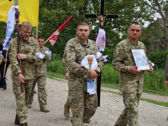 Два роки рідні чекали: на Луганщині загинув прикордонник з Вінниччини