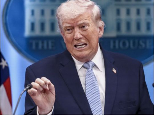 Трамп хоче вдарити тарифами по 60 країнах через порушення трудових норм